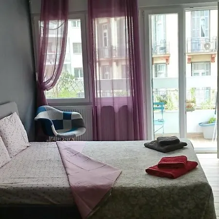 Cute Apartment *
